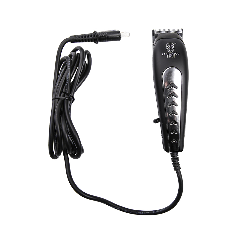 1818 г. Проводная машинка для стрижки волос